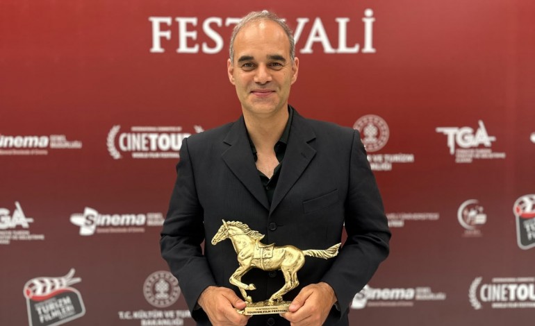 andre-barros-e-slideshow-premiados-na-turquia
