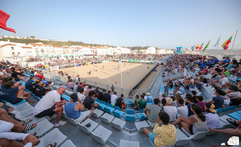 Liga Portugal Legends no Estádio do Viveiro – Jordan Santos na Praia da  Nazaré - Nazaré