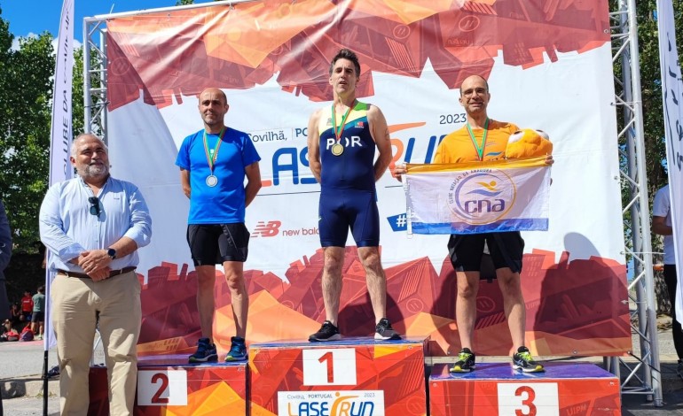 leonel-frazao-revalida-o-titulo-de-campeao-nacional-de-triatlo-e-joao-bota-sagra-se-vice-campeao