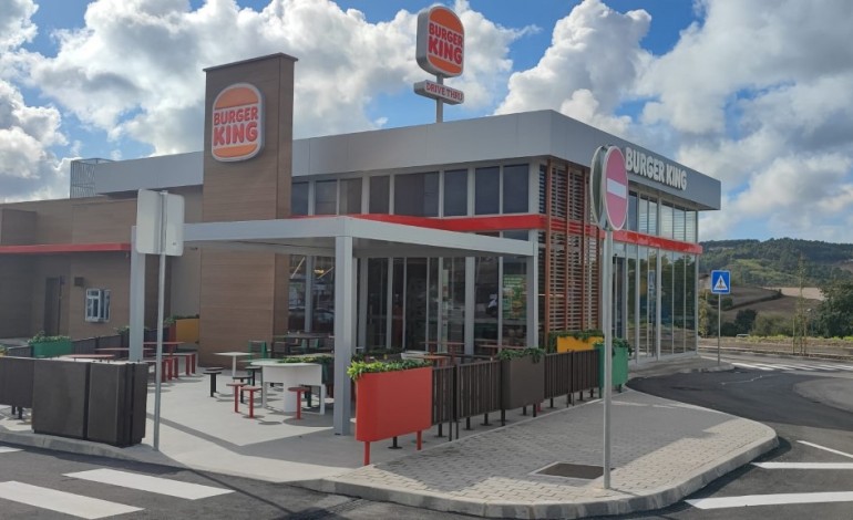 burger-king-abre-em-alcobaca-sexto-restaurante-do-distrito-de-leiria