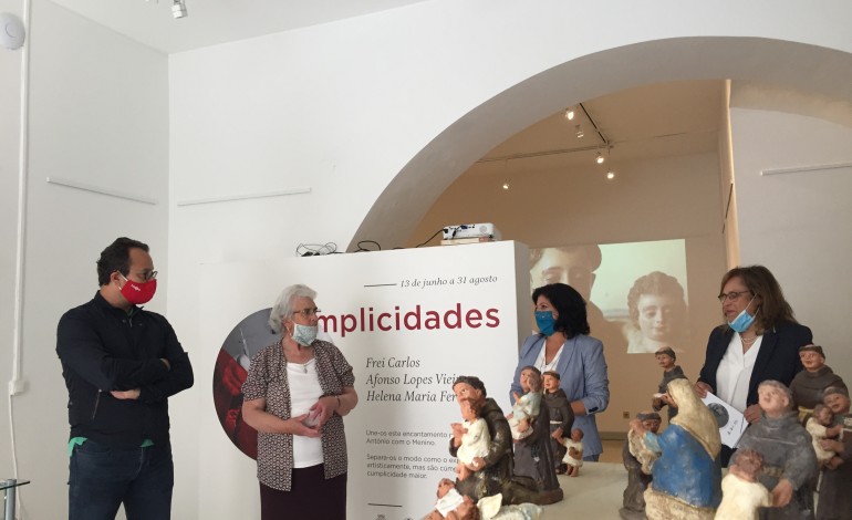 Exposição "Cumplicidades"