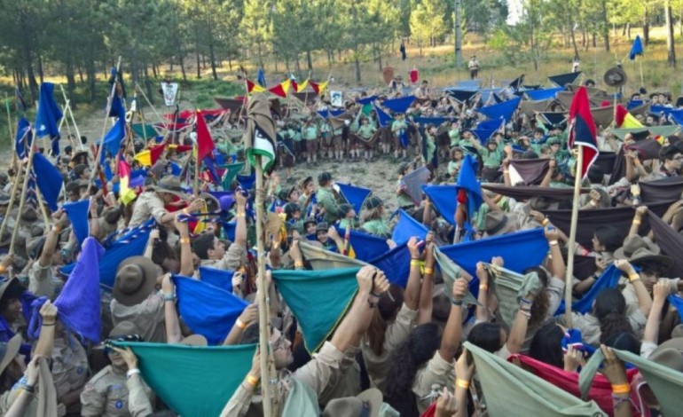 marcelo-rebelo-de-sousa-visita-esta-sexta-feira-acampamento-escoteiro-em-leiria-9038