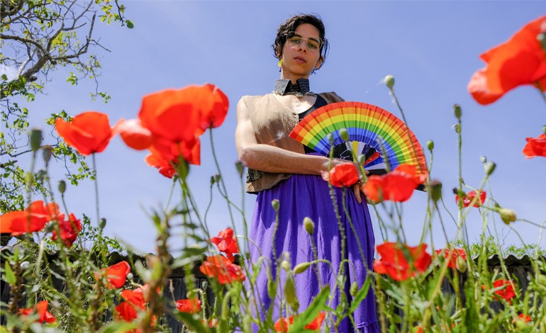 o-alfabeto-lgbti-esta-cada-vez-mais-cedo-nas-escolas-e-nas-familias