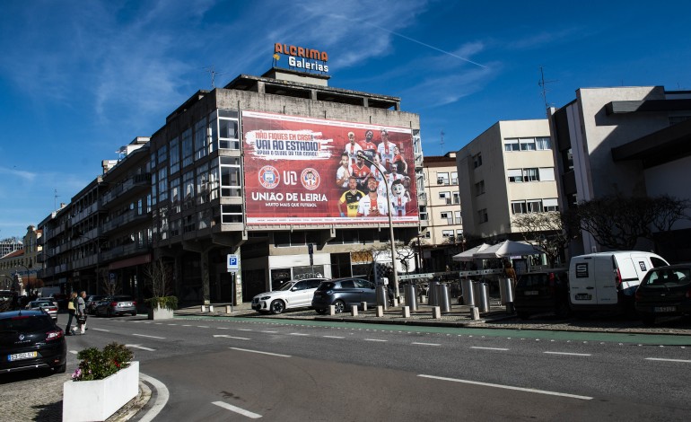 galerias-alcrima-com-projecto-de-requalificacao-para-escritorios