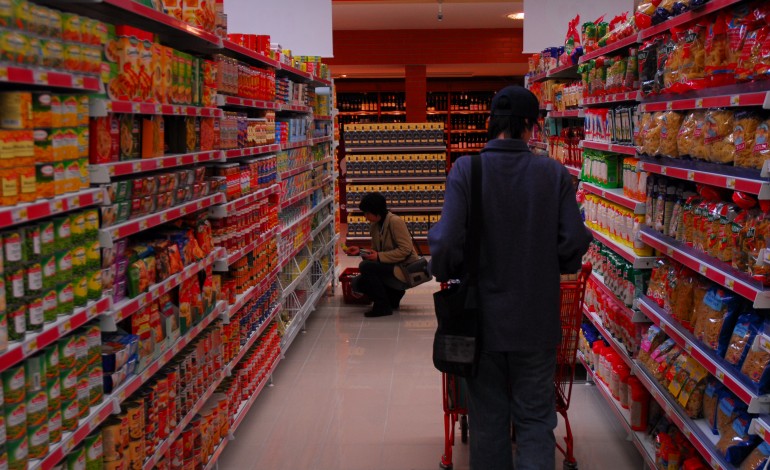 com-ameaca-de-pandemia-vendas-em-hiper-e-supermercado-subiram-16percent-em-leiria