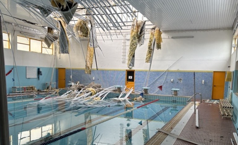 com-as-piscinas-destruidas-atletas-fazem-duas-horas-de-viagem-para-treinar