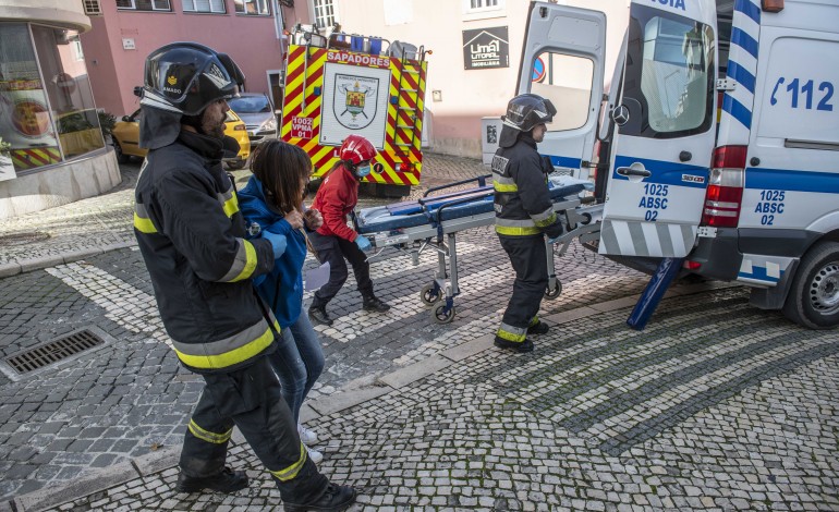 Simulacro de sismo em Leiria