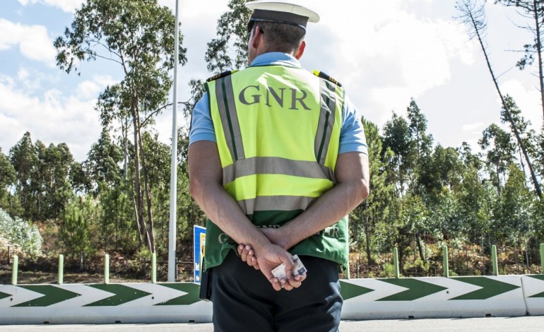 gnr-lanca-operacao-para-prevenir-comportamentos-de-risco-de-jovens-em-ferias-8361