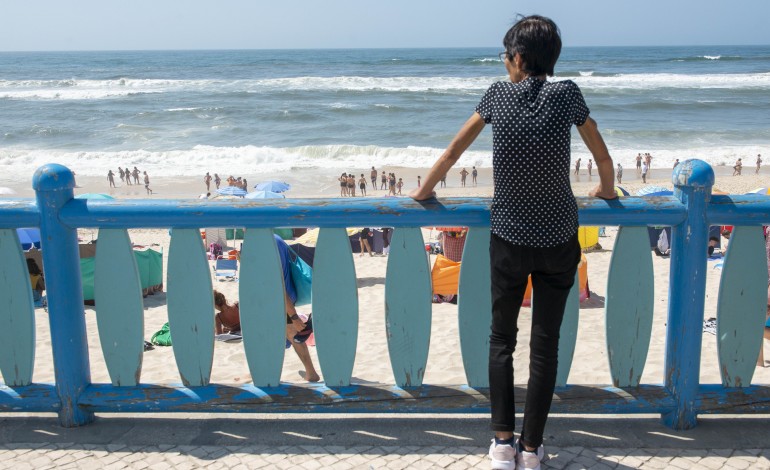 banhos-voltam-a-estar-proibidos-na-praia-da-vieira