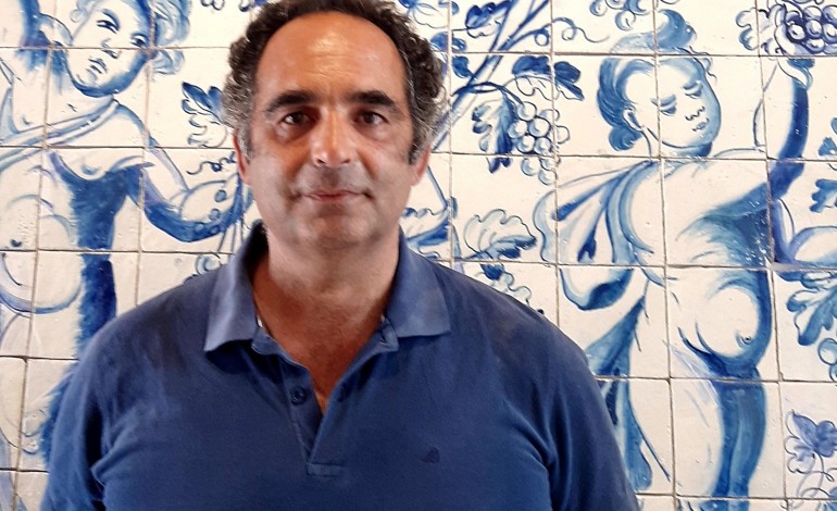 Formado em Economia, Thomaz Vieira da Cruz está ligado aos vinhos há 30 anos