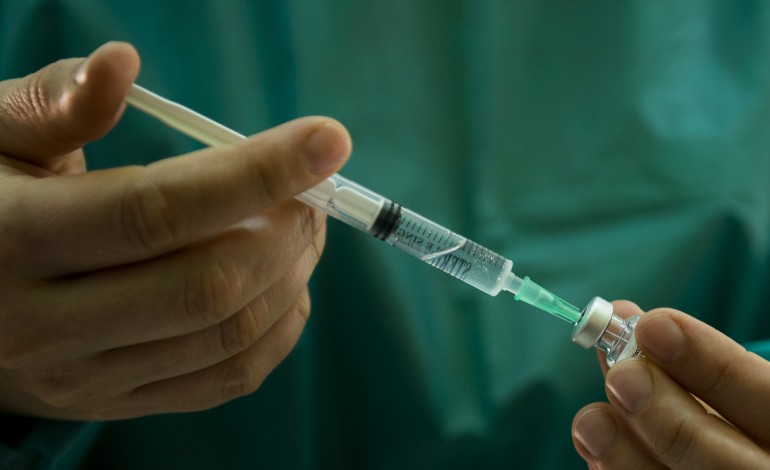 vacinacao-de-criancas-ja-arrancou-com-77-mil-inscritos