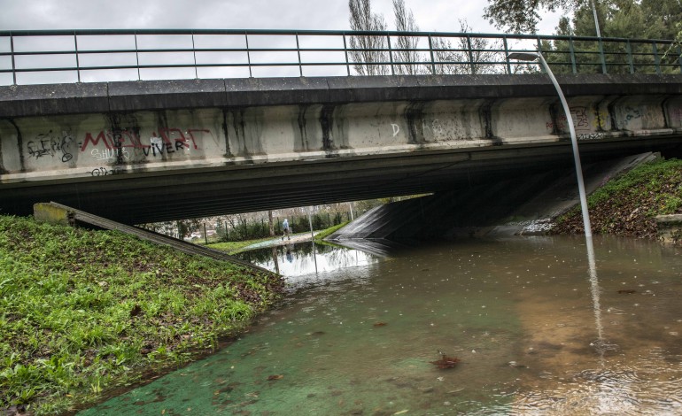 Leiria foi também sujeita a chuvas torrenciais