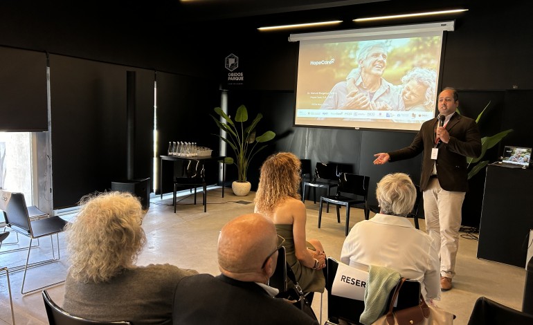 do-passo-ao-abraco-apoia-idosos-com-patologias-oncologicas-em-obidos