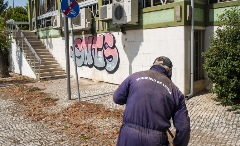 vandalismo-custa-milhares-de-euros-aos-cofres-das-camaras-da-regiao