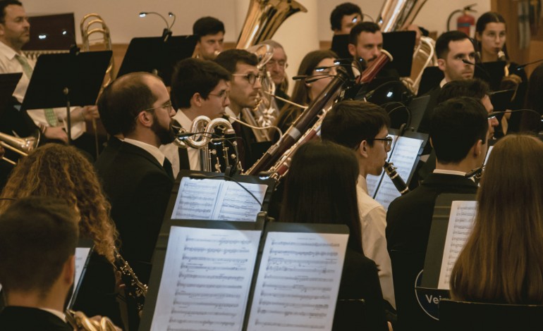 cancoes-tradicionais-juntam-filarmonicos-de-leiria-e-os-primeiros-maestros-formados-no-politecnico