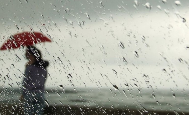 chuva-e-vento-levam-proteccao-civil-a-divulgar-conselhos-para-esta-segunda-feira