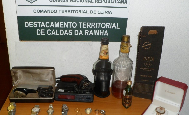 adolescente-identificado-e-adultos-constituidos-arguidos-por-furto