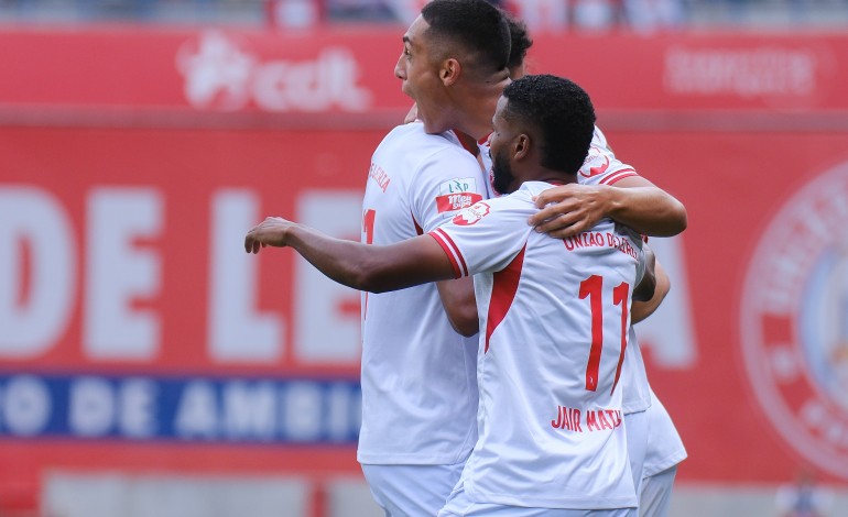 pablo-fernandez-estreia-se-a-marcar-e-da-vitoria-a-uniao-de-leiria
