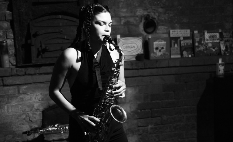 ravenna-escaleira-um-saxofone-na-igreja-da-pena-abre-o-novo-ciclo-de-musica-exploratoria