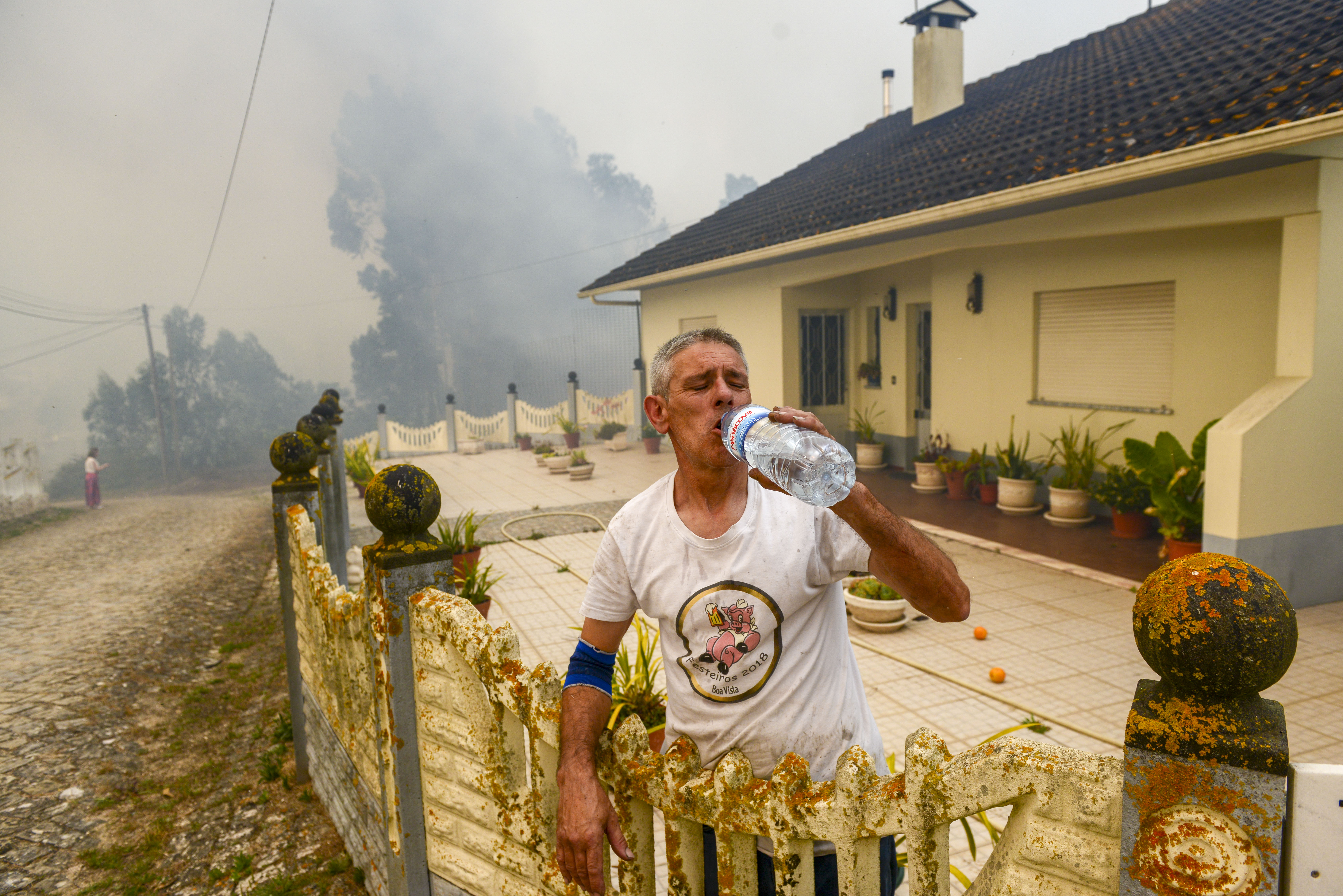 Incêndio atingiu Boa Vista e obrigou ao corte do IC2 e da A1