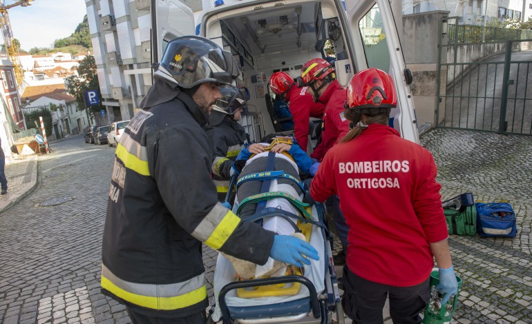 Simulacro de sismo em Leiria