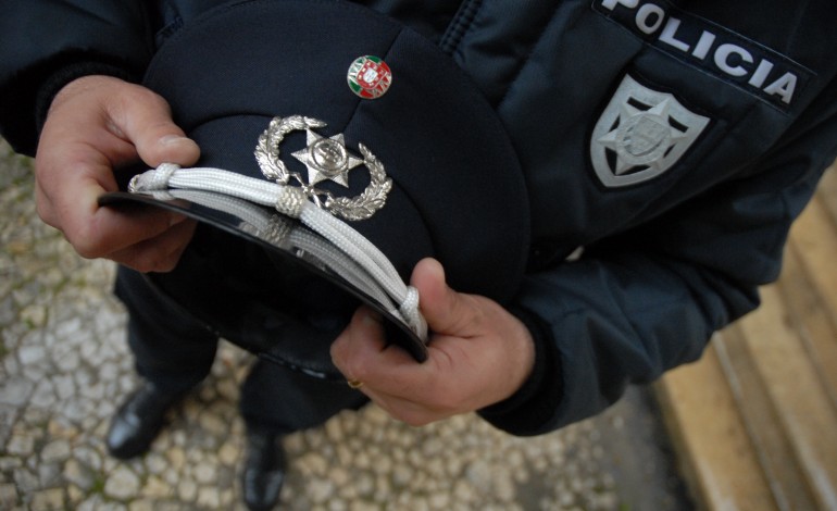 por-que-se-matam-os-nossos-policias-2689