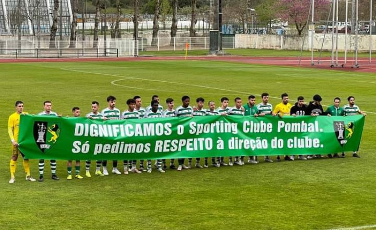 com-subsidios-em-atraso-jogadores-protestam-e-pedem-respeito