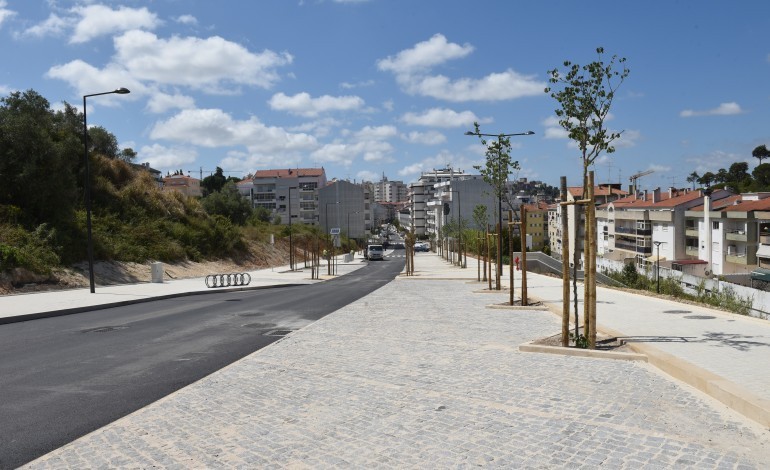 vai-ficar-a-conhecer-os-lugares-vagos-para-estacionar-em-leiria