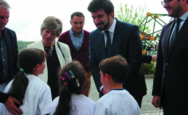 ministro-da-educacao-vem-a-leiria-ouvir-opiniao-de-alunos-sobre-curriculos-5321