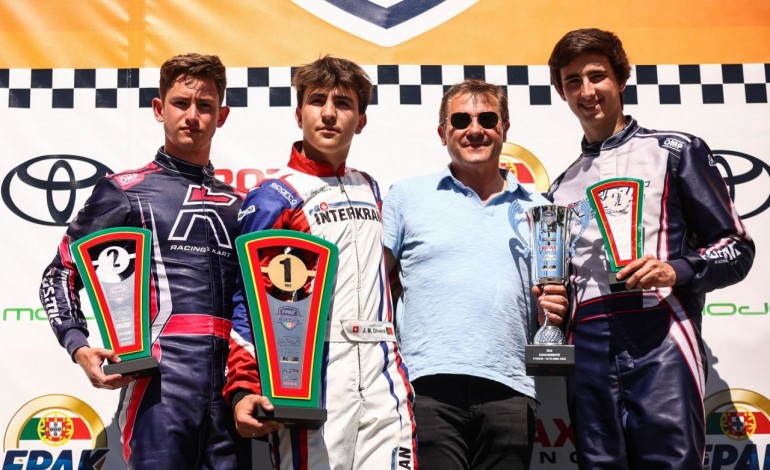 joao-miguel-oliveira-vence-em-braga-para-o-campeonato-de-portugal-de-rotax