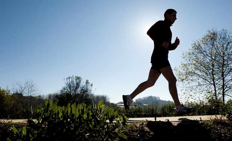 corrida-do-adepto-junta-amantes-do-futebol-e-do-atletismo-em-leiria