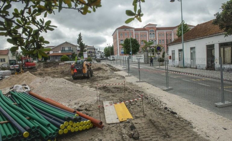 municipio-de-leiria-vai-requalificar-duas-areas-em-monte-real