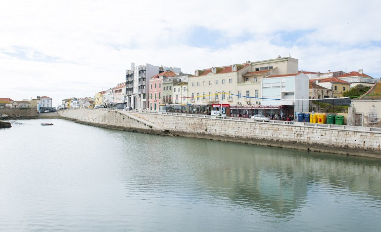 covid-19-sobe-para-sete-numero-de-infectados-em-fabrica-de-conservas-de-peniche