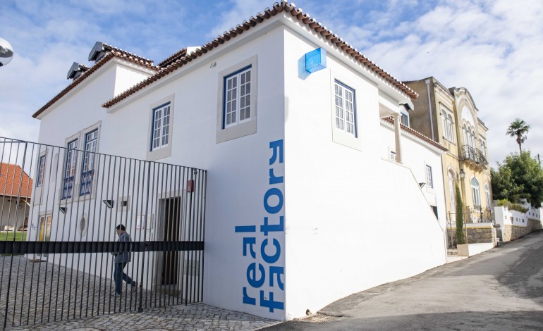 real-factory-em-porto-de-mos-a-espera-de-mais-inquilinos