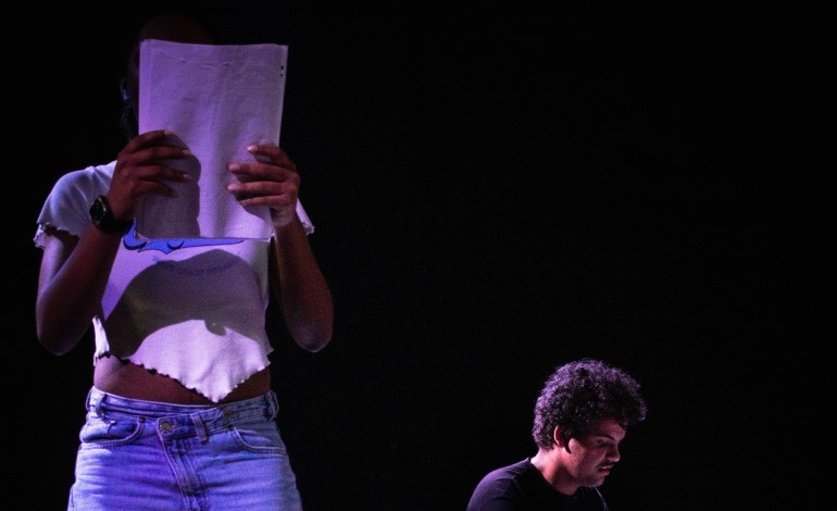 o-dia-em-que-se-soltou-o-grito-quando-o-palco-da-voz-a-inclusao