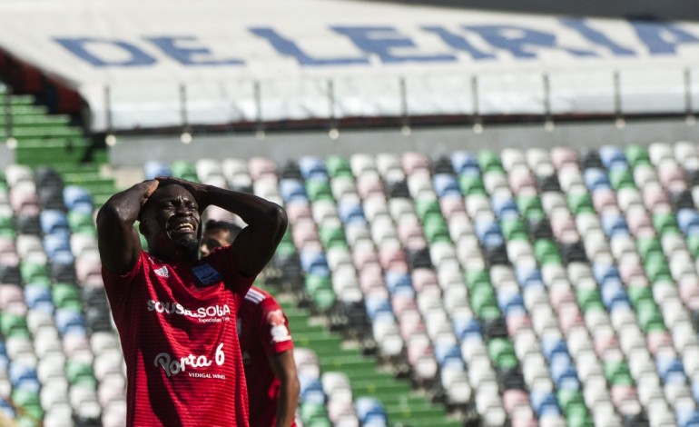 uniao-de-leiria-perde-subida-a-2a-liga-nas-grandes-penalidades-10370