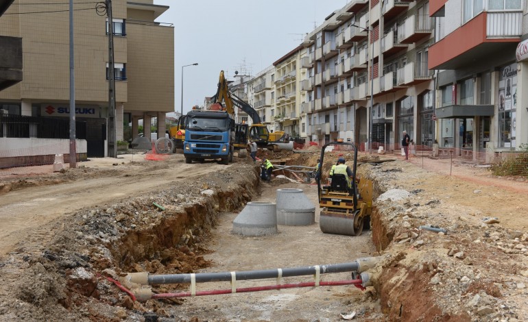 corte-de-transito-na-avenida-nossa-senhora-de-fatima-em-leiria