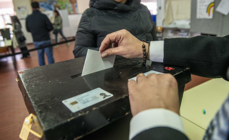 adiadas-eleicoes-na-bidoeira-de-cima-em-leiria