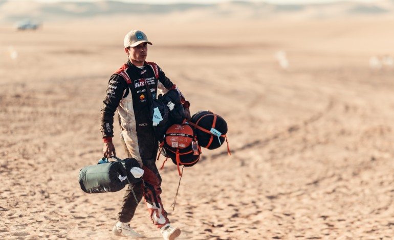 pedra-deixa-joao-ferreira-fora-da-luta-pelo-podio-no-dakar