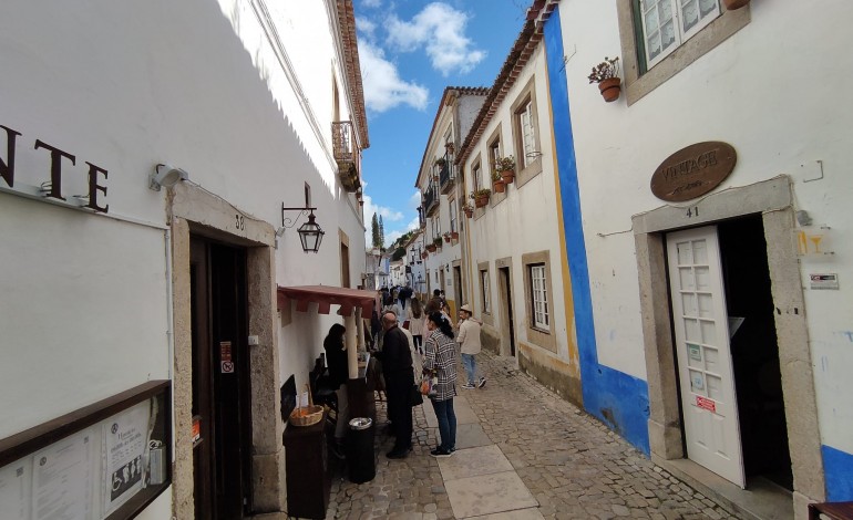 apos-dois-anos-de-interregno-latitudes-regressa-a-obidos