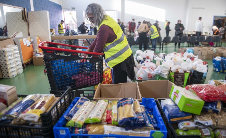 centros-de-distribuicao-entregam-esperanca-a-quem-ficou-sem-nada