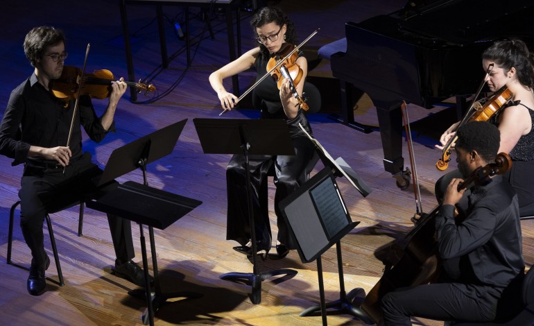 non-stop-seis-espectaculos-no-sabado-gordo-do-cistermusica