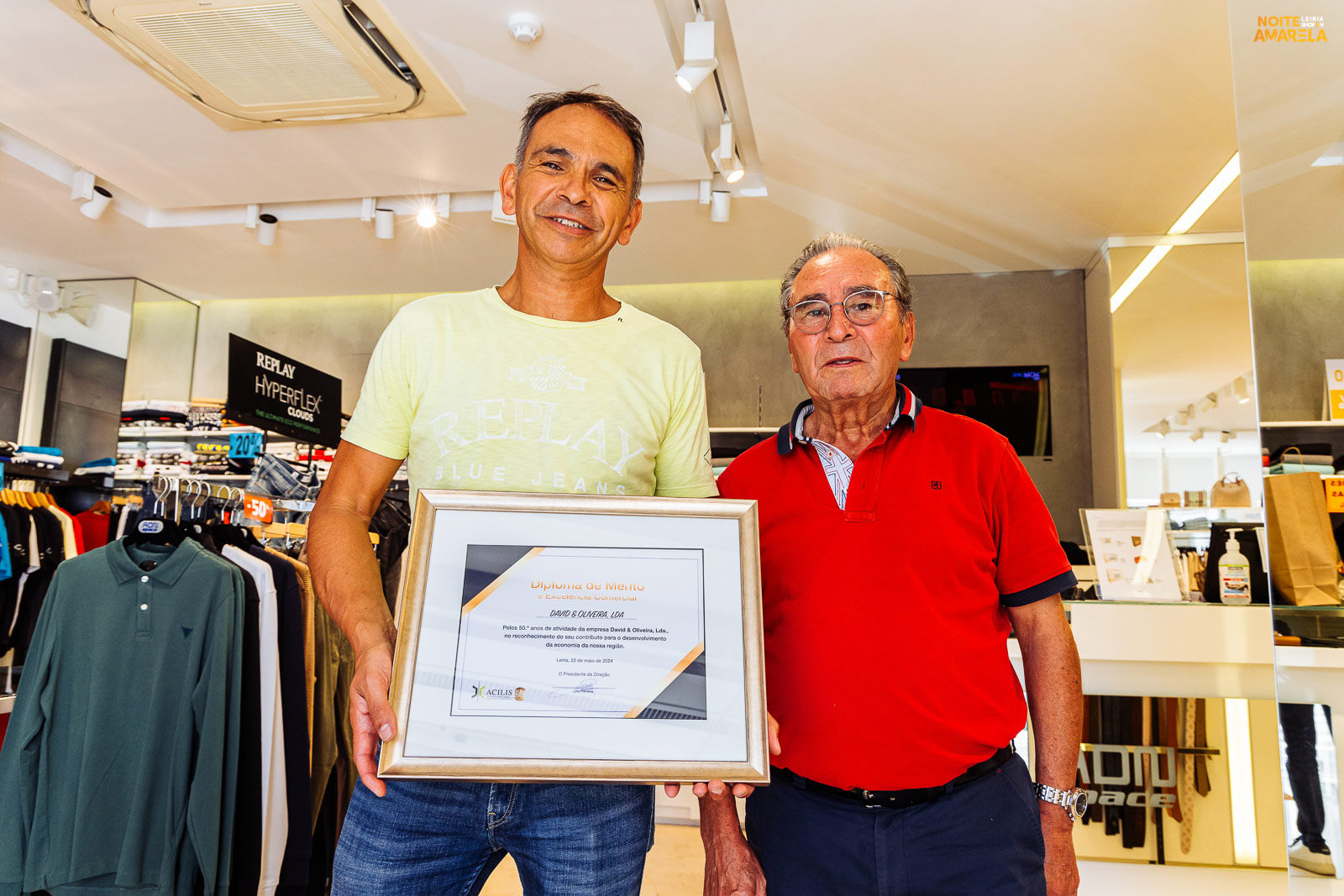 Acilis entregou diplomas no sábado