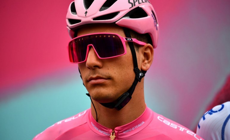 joao-almeida-fara-giro-e-vuelta