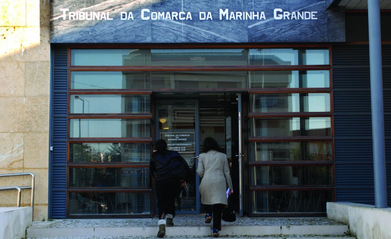 adiado-julgamento-de-ex-presidente-do-academico-de-leiria-em-caso-de-imigracao-ilegal