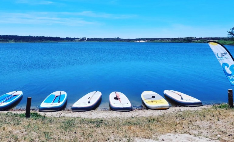 nautico-de-leiria-desafia-a-pratica-de-surf-bodyboard-e-stand-up-paddle