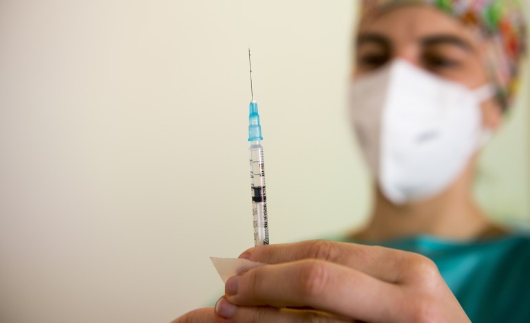 centro-de-vacinacao-de-leiria-passa-a-funcionar-uma-vez-por-semana