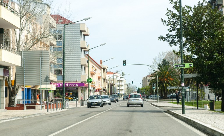 comboio-light-esta-de-volta-e-promete-ligar-marinha-grande-e-leiria