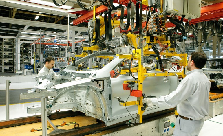 autoeuropa-contrata-1500-pessoas-para-produzir-novo-modelo-5752