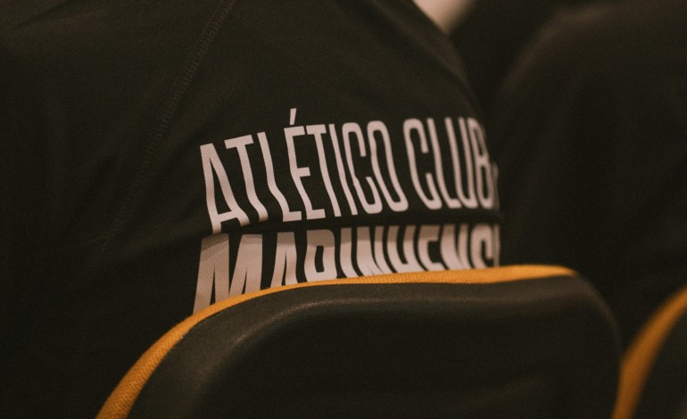 socios-do-marinhense-a-favor-da-compra-e-venda-dos-terrenos-do-campo-da-portela